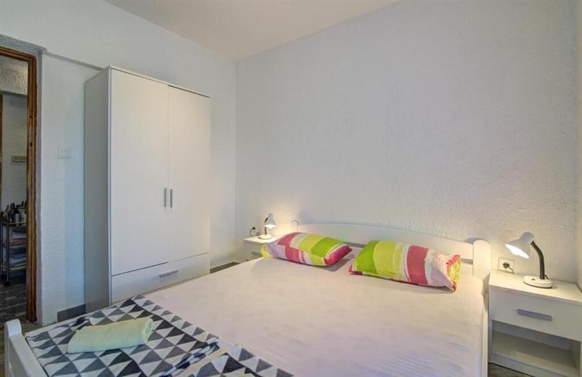 Apartment A1, for 8 persons