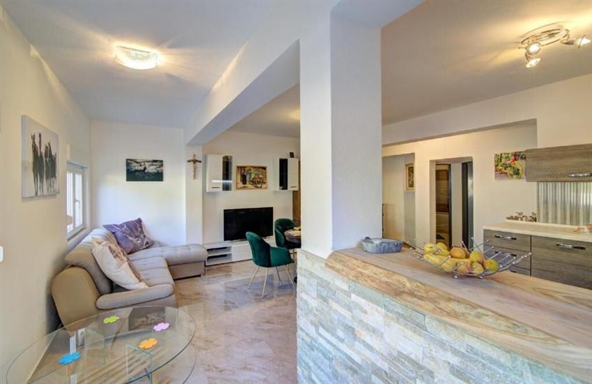 Apartment A2, for 4 persons