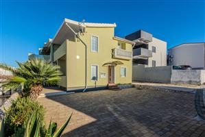 Apartment - Vir - island Vir