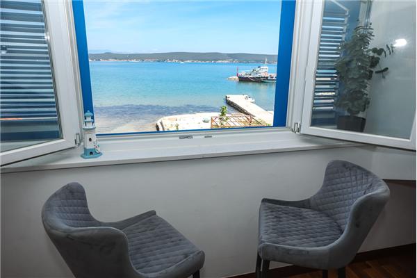 Apartment A2, for 6 persons