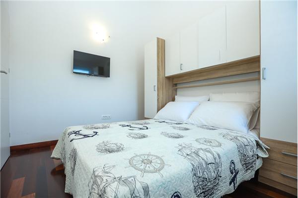 Apartment A2, for 6 persons