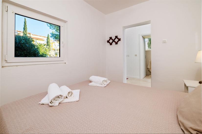 Apartment A5, for 3 persons