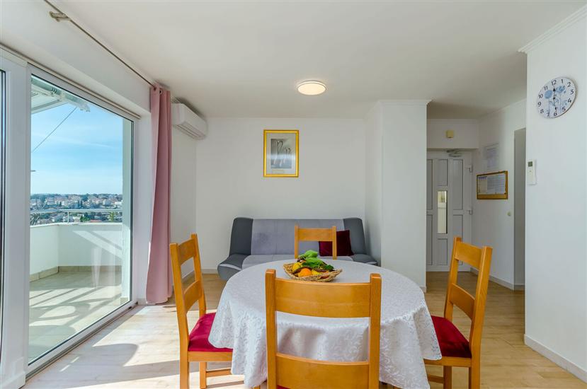 Apartment A1, for 4 persons