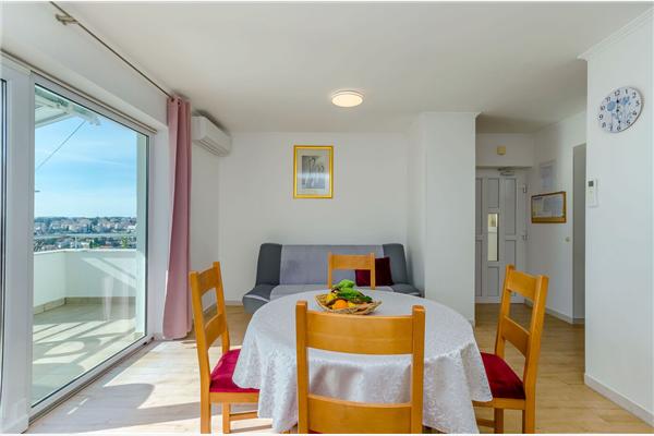 Apartment A1, for 4 persons