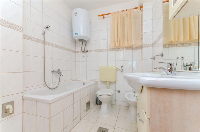 Apartment A1, for 4 persons