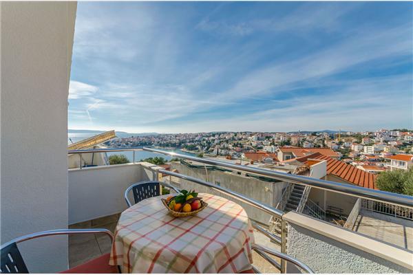 Apartment A2, for 3 persons