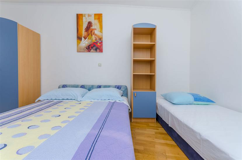 Apartment A2, for 3 persons
