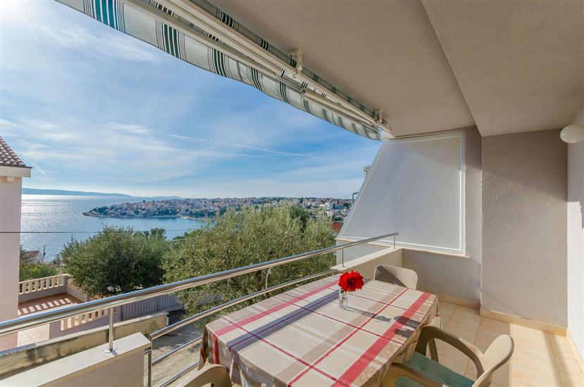 Apartment A4, for 5 persons