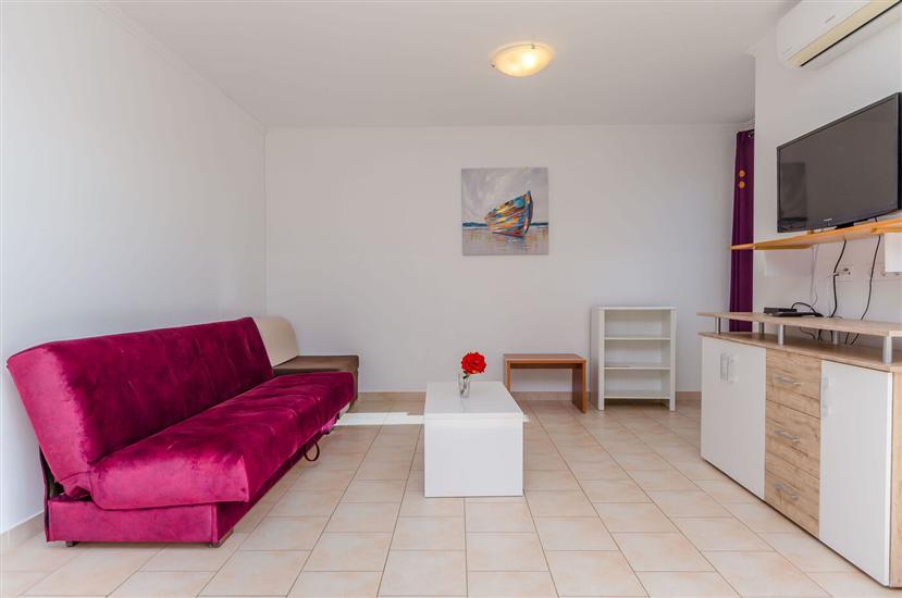 Apartment A4, for 5 persons