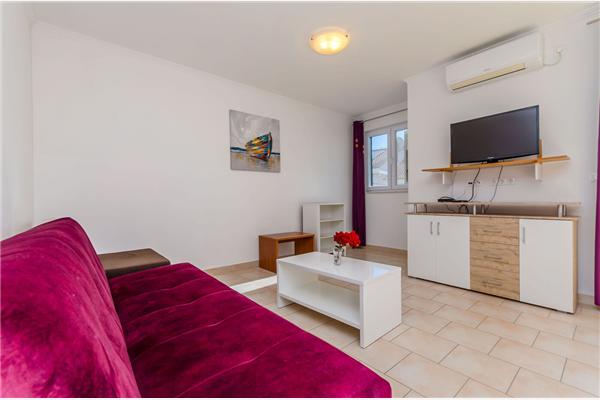 Apartment A4, for 5 persons