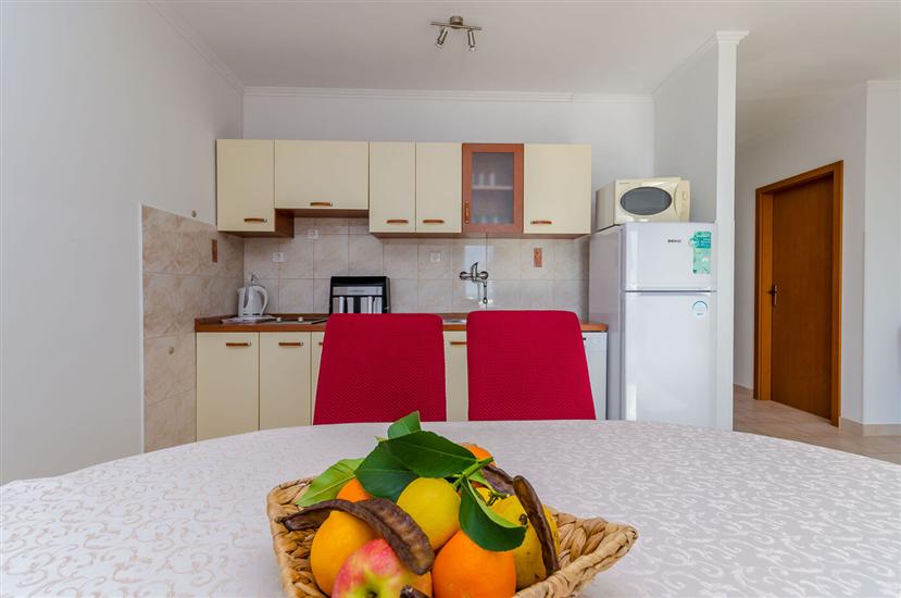 Apartment A4, for 5 persons