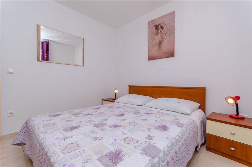 Apartment A4, for 5 persons