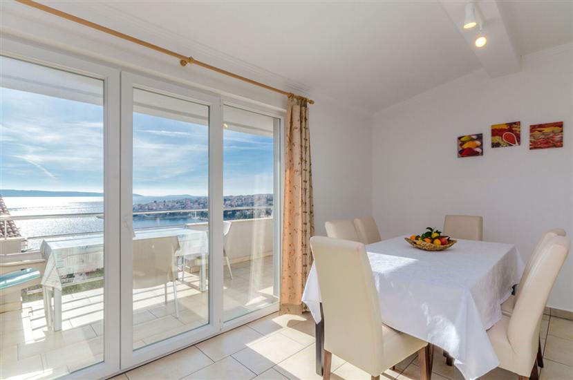 Apartment A5, for 5 persons