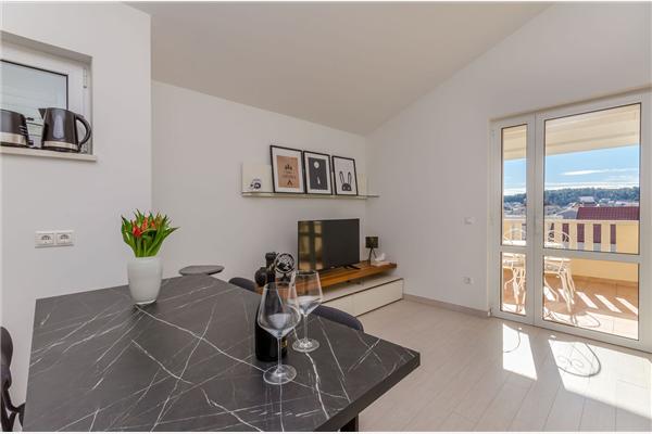 Apartment A2, for 5 persons