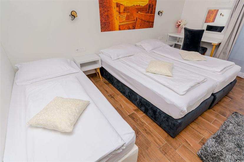 Apartment A4, for 4 persons