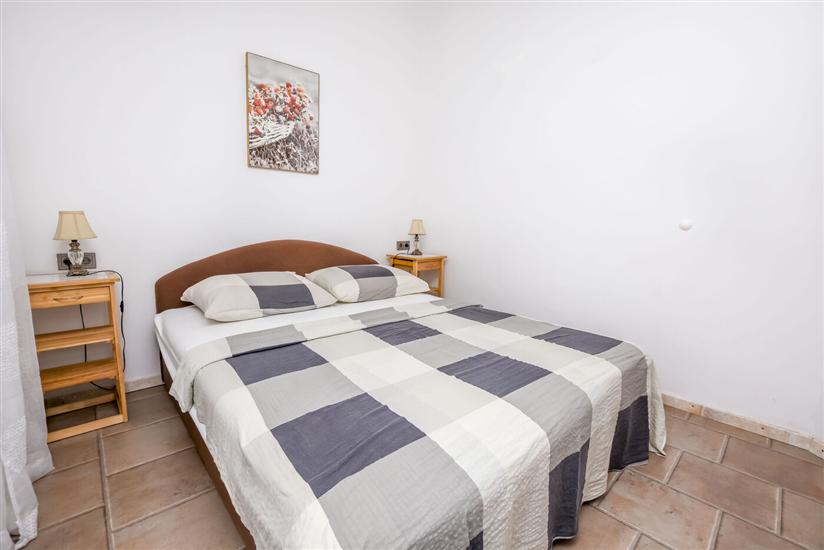 House K1, for 10 persons