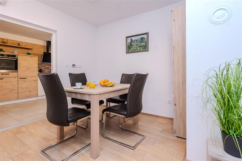 House K1, for 6 persons