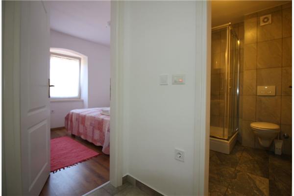 House K1, for 12 persons