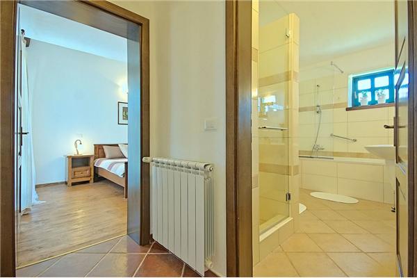 House K1, for 8 persons