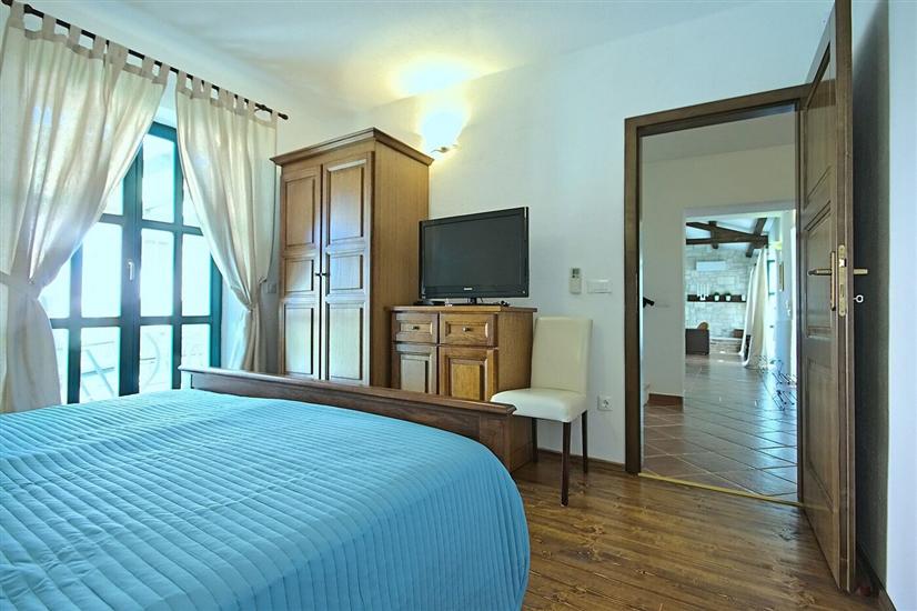 House K1, for 8 persons