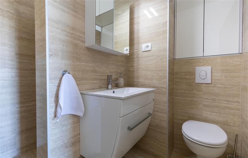 House K1, for 8 persons