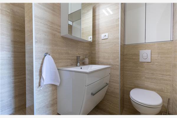 House K1, for 8 persons