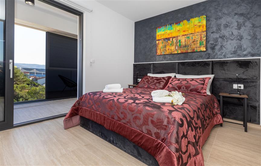 House K1, for 8 persons