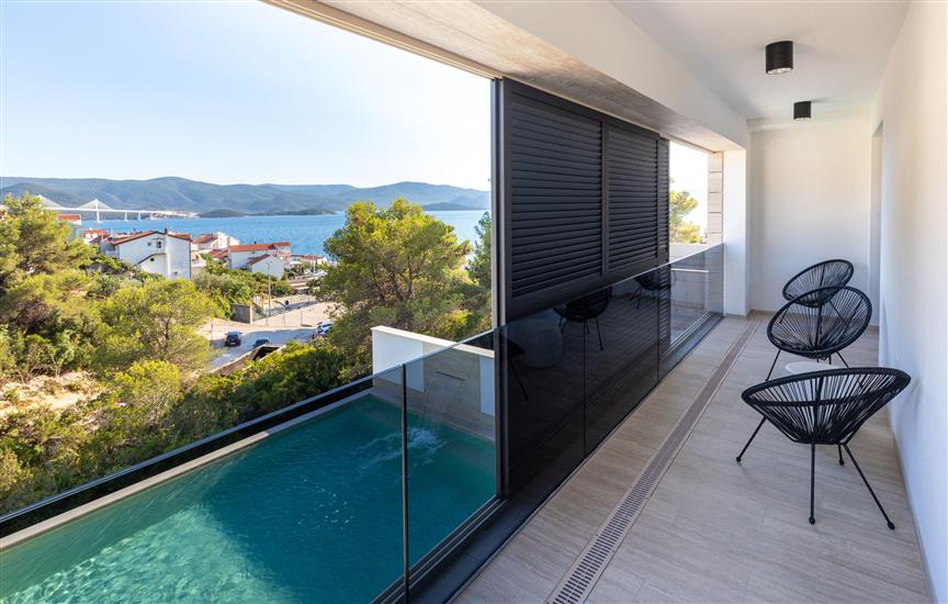 House K1, for 8 persons