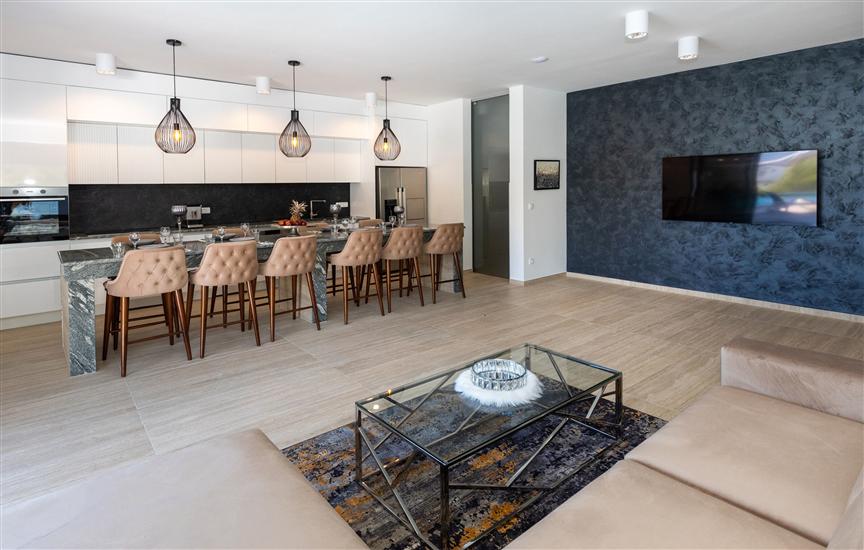 House K1, for 8 persons