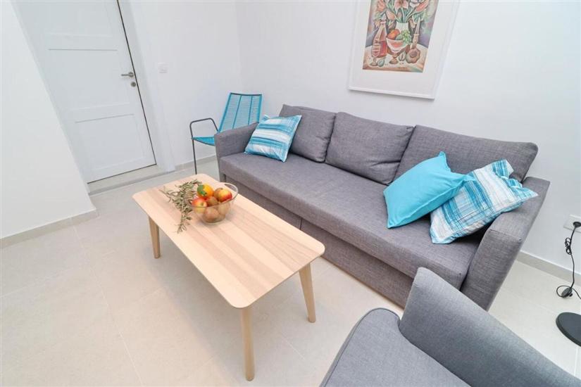 House K1, for 8 persons