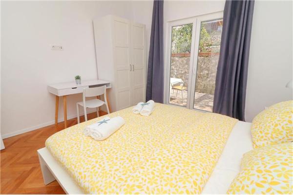 House K1, for 8 persons