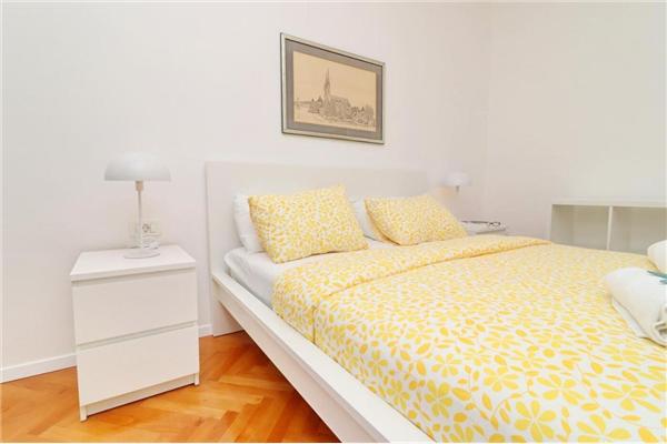 House K1, for 8 persons