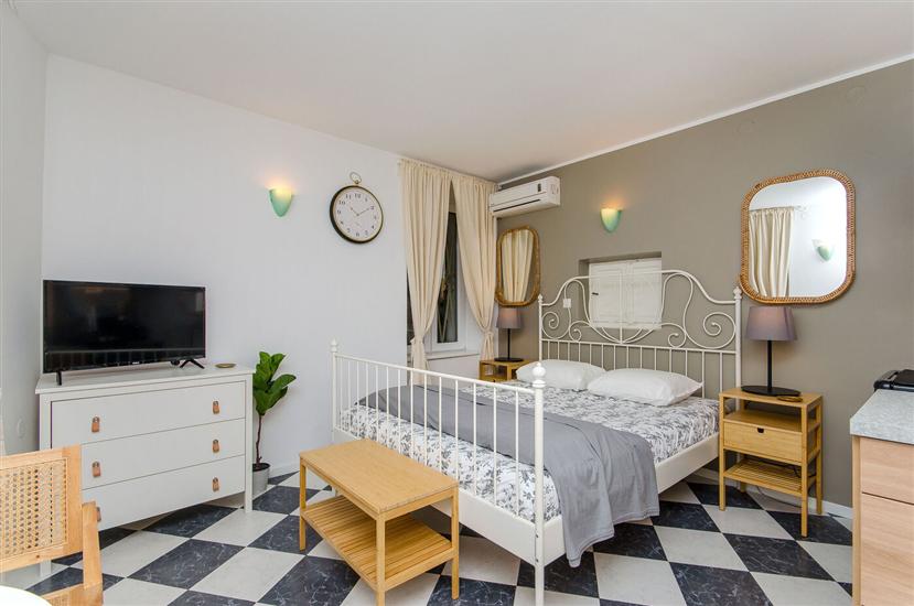 Apartment A1, for 2 persons