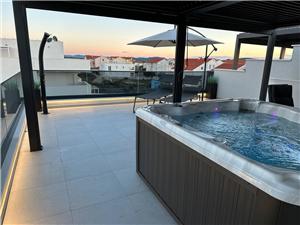 Villa DIAMOND Vodice, Superficie 140,00 m2, Distance (vol d'oiseau) jusqu'au centre ville 500 m