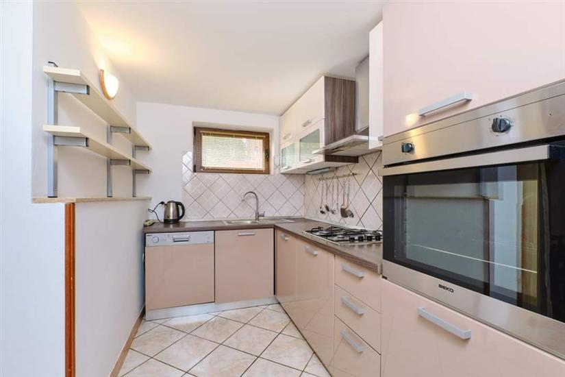 Apartment A4, for 3 persons