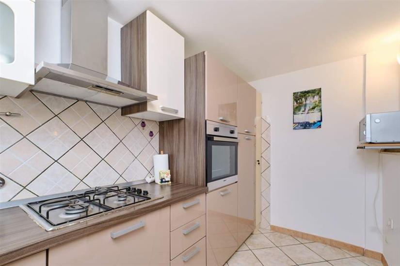Apartment A4, for 3 persons