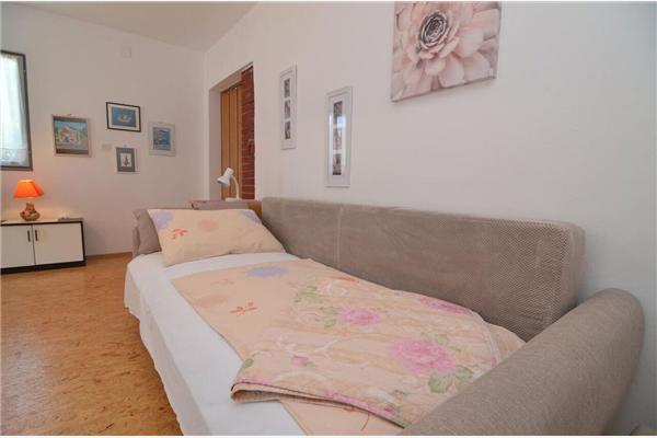 Apartment A2, for 4 persons