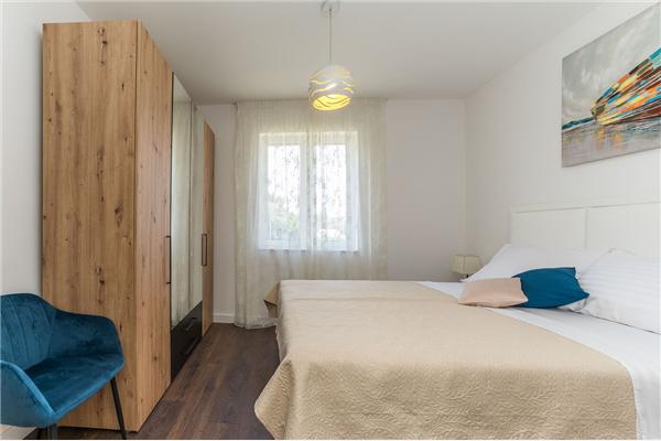 House K1, for 8 persons