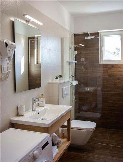 House K1, for 8 persons