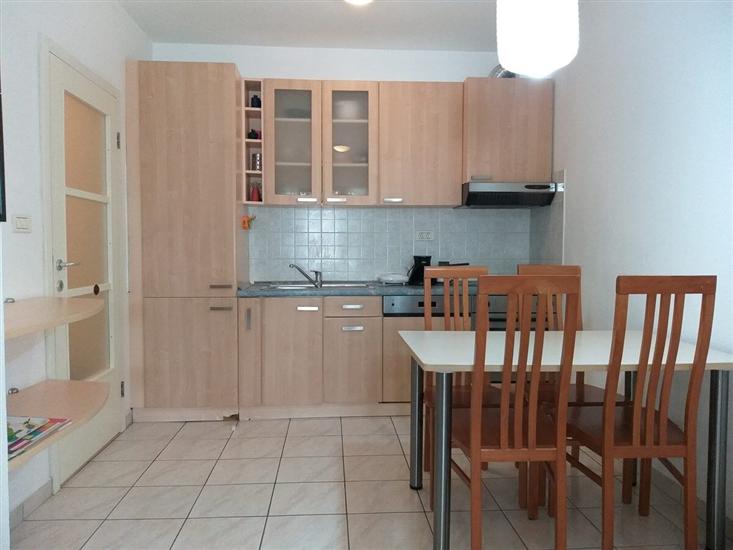 Apartment A1, for 5 persons