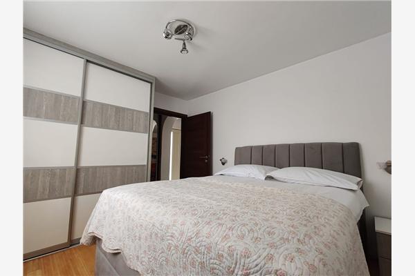 Apartman A4, na 5 osebe