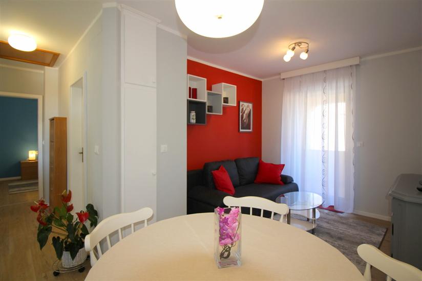 Apartment A2, for 3 persons
