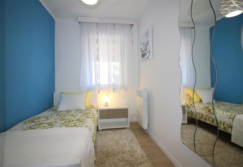 Apartment A2, for 3 persons