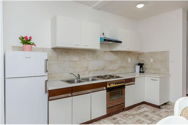 Apartment A4, for 6 persons