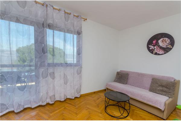 Apartment A4, for 6 persons