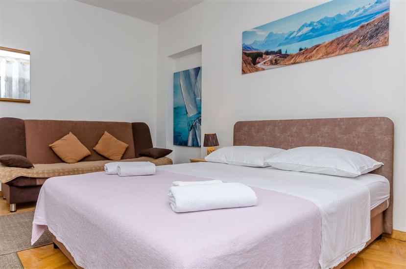 Apartment A5, for 3 persons