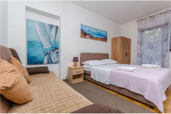 Apartment A5, for 3 persons