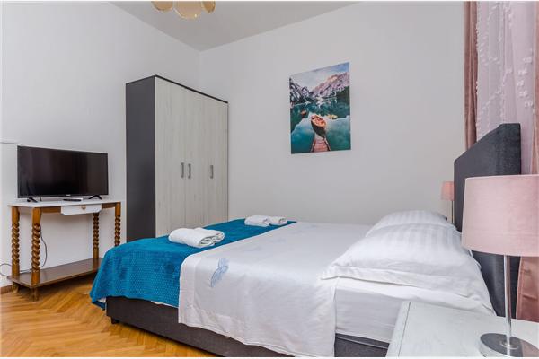 Apartment A2, for 3 persons