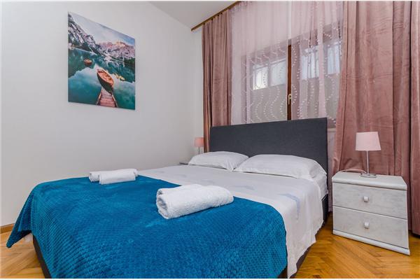 Apartment A2, for 3 persons