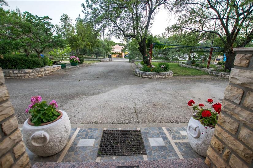 Apartments and Room Adriana